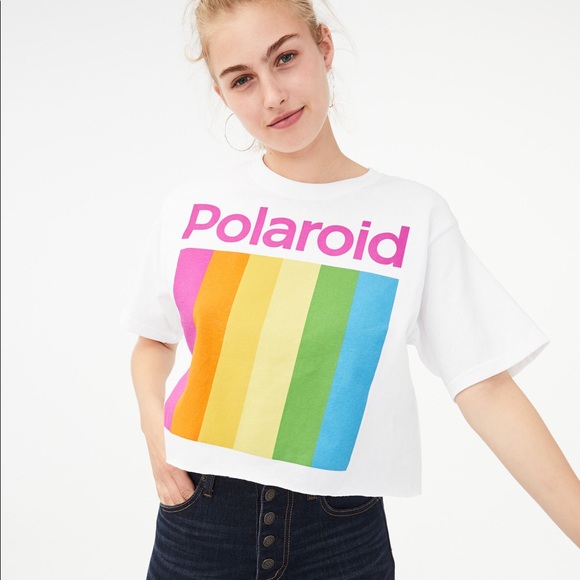 Polaroid Graphic Crop Tee. Size Medium. - Picture 4 of 7